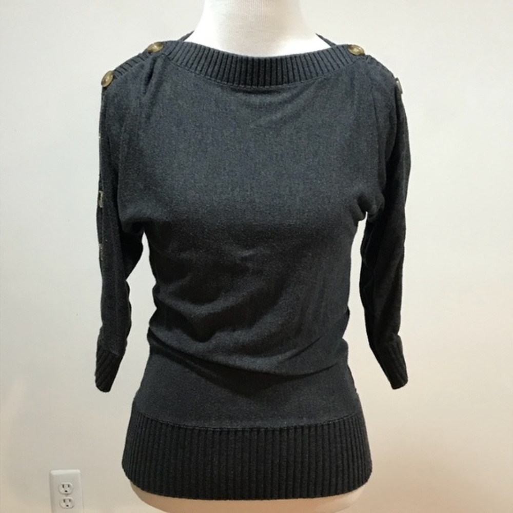 Size XS. The Limited sweater.